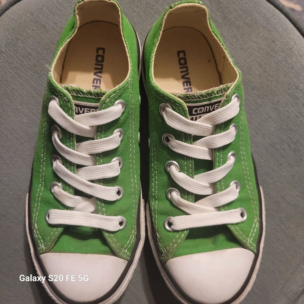 Converse kids size 12